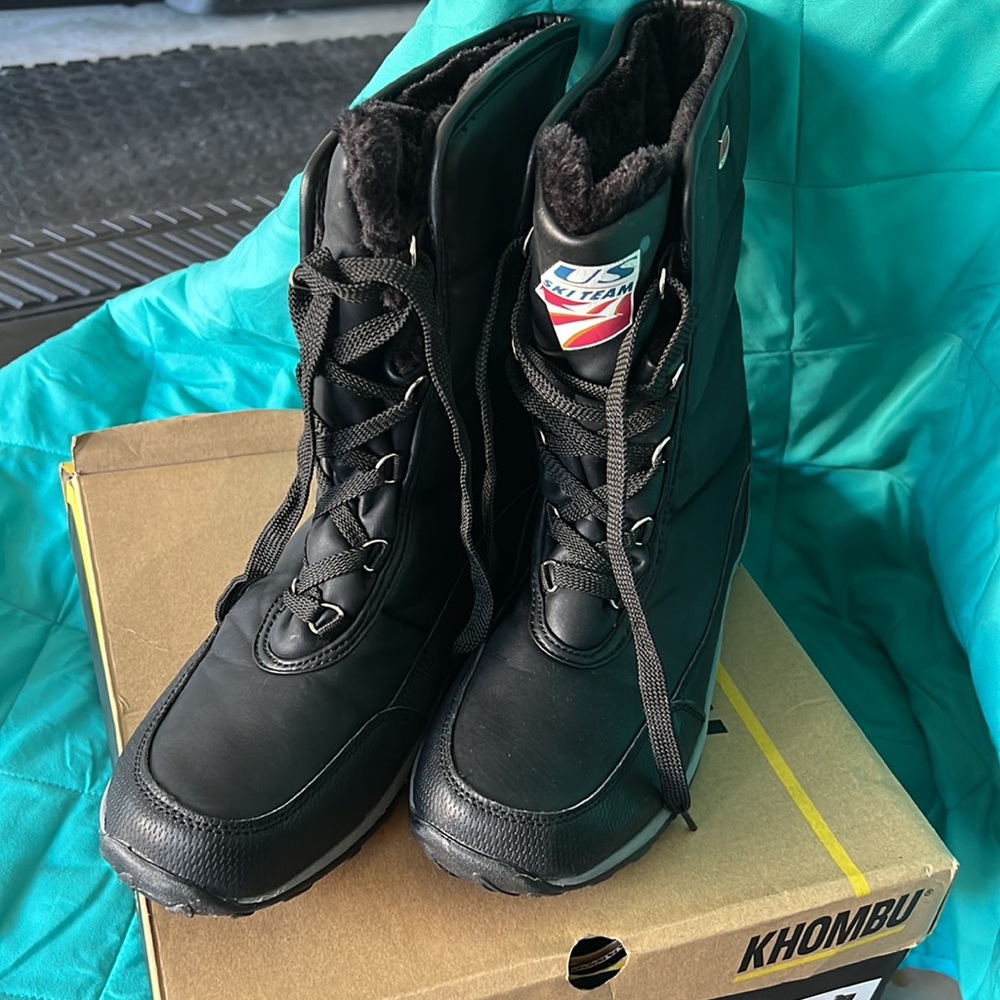 NEW!  Khombu- Black - Ski Team - Size 11 cold weather / snow boots
